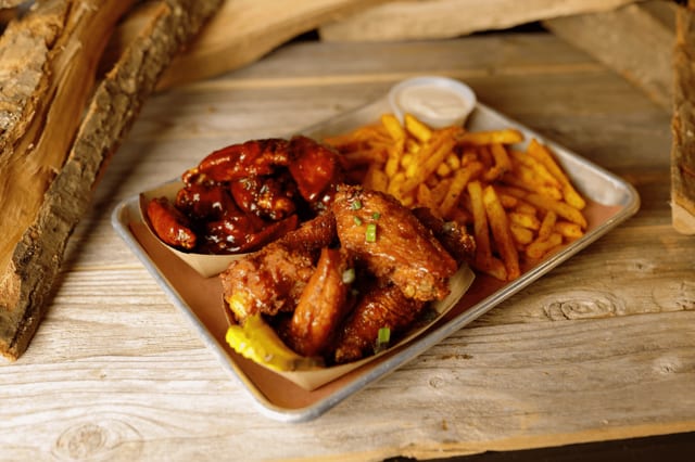 Wings W/Fries.